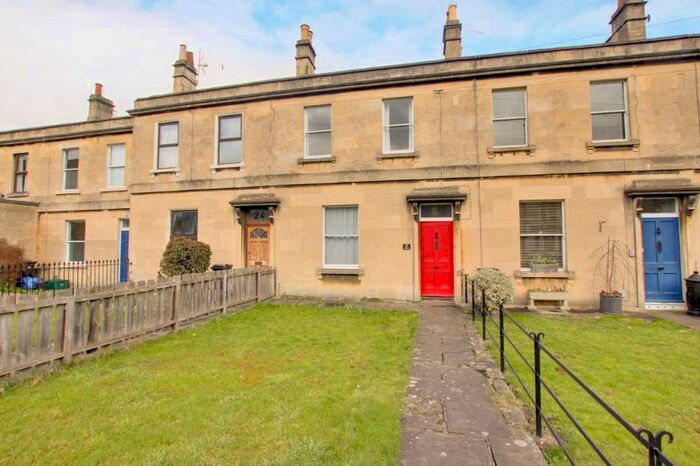 3 Bedroom Terraced House To Rent In Victoria Buildings, Bath, BA2