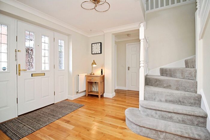 5 Bedroom Detached House For Sale In Dwyer Close, Syston, LE7