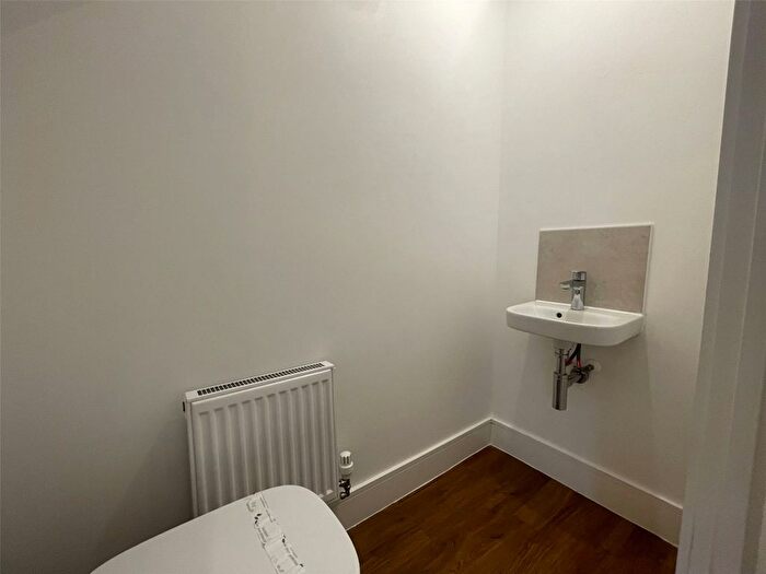 2 Bedroom End Of Terrace House To Rent In Sanderling Close, Barnstaple, Devon, EX32
