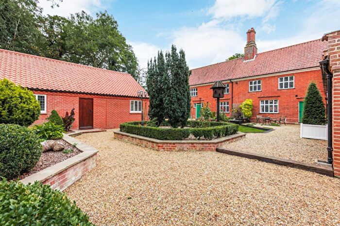 9 Bedroom Manor House For Sale In Impressive Grade Ii Listed Period Home In Dereham, NR19