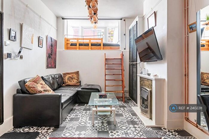 1 Bedroom Flat To Rent In Upper North Street, Brighton, BN1