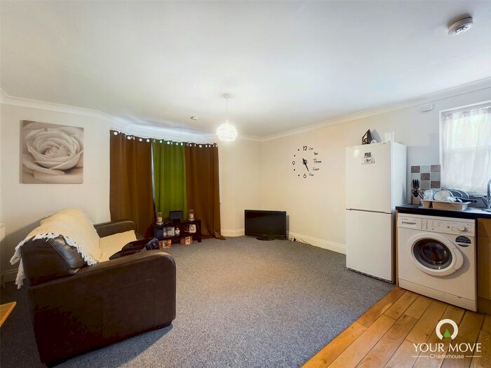 1 Bedroom Flat To Rent In Victoria Road, Margate, Kent, CT9