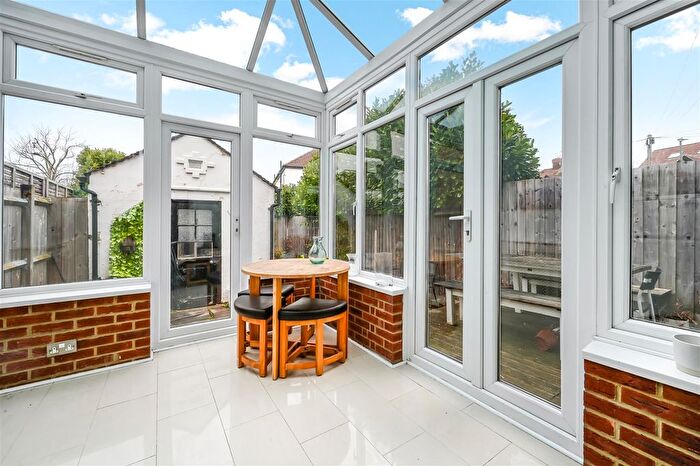 5 Bedroom Property To Rent In Buckleigh Avenue, London, SW20