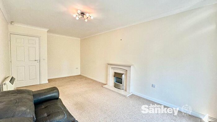 2 Bedroom Apartment For Sale In St. Johns View, Mansfield, NG18
