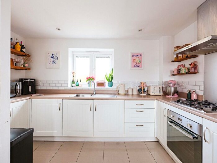 2 Bedroom Detached House For Sale In Swithins Lane, Patchway, BS34