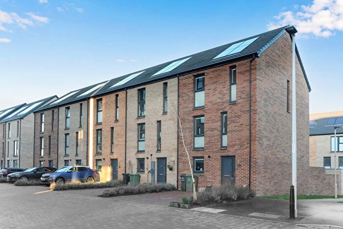 3 Bedroom Town House For Sale In Cunningham Square, Portobello, Edinburgh, EH15