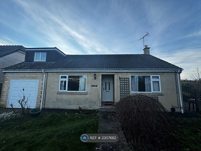 3 Bedroom Bungalow To Rent In Stonehouse Lane, Bath, BA2