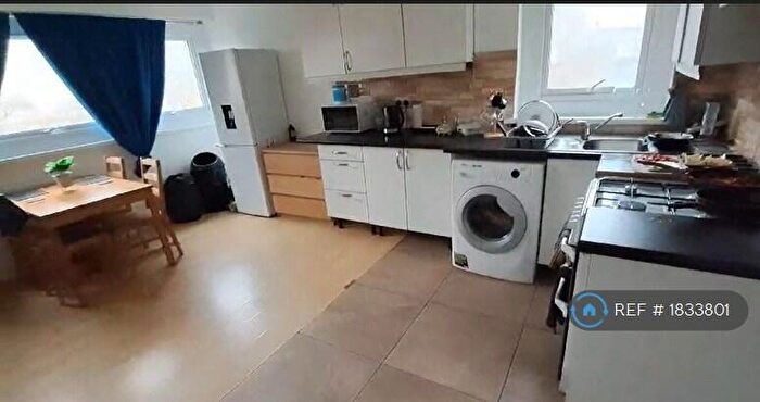 3 Bedroom Flat To Rent In Norton Tower, Birmingham, B1