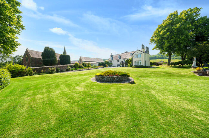 6 Bedroom Country House For Sale In Ganarew, Monmouth, NP25