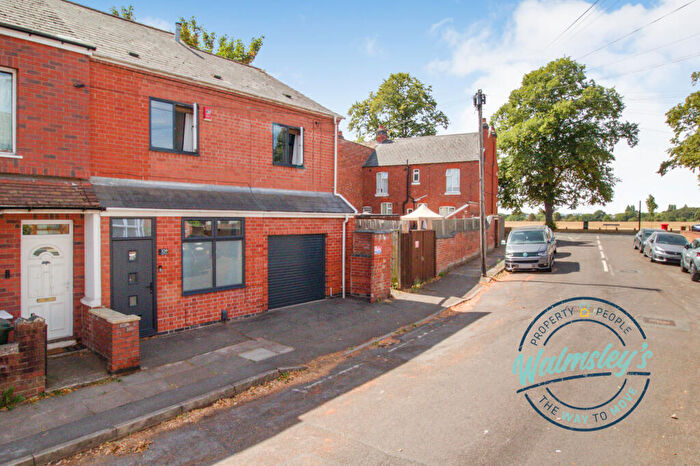 3 Bedroom End Of Terrace House For Sale In Bristol Road, Coventry, West Midlands, CV5