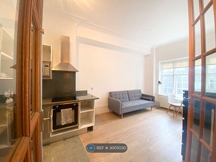 1 Bedroom Flat To Rent In Basildon Court, London, W1G