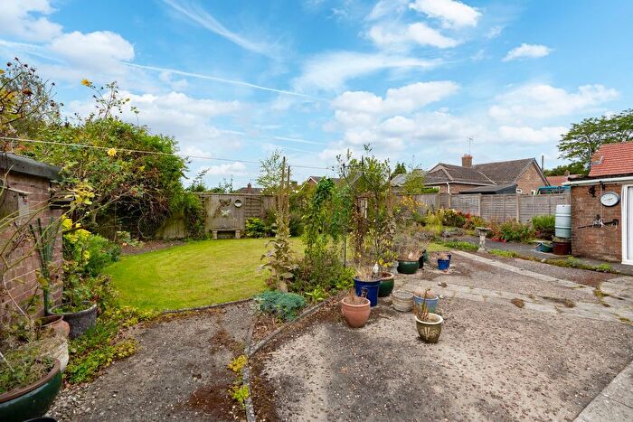 2 Bedroom Detached Bungalow For Sale In Fen Road, East Kirkby, Spilsby, PE23