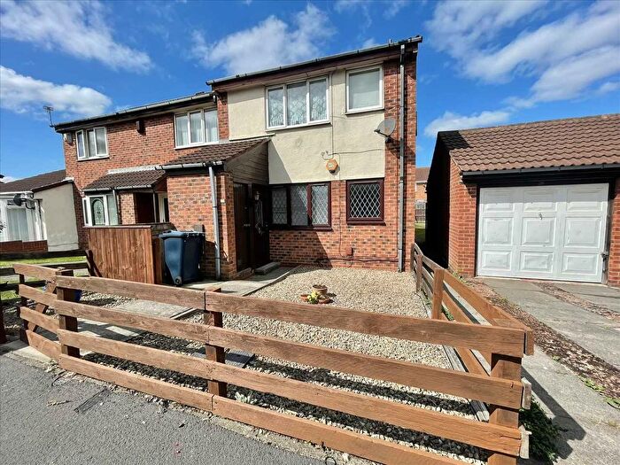 1 Bedroom Flat To Rent In Drake Close, South Shields, NE33