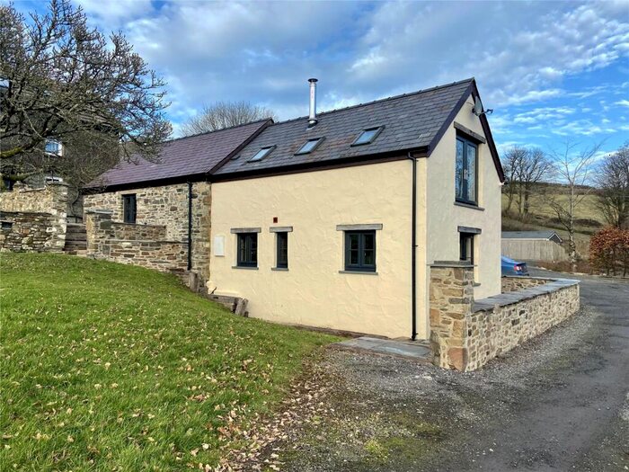 2 Bedroom Detached House To Rent In St. Clears, Carmarthen, Carmarthenshire, SA33