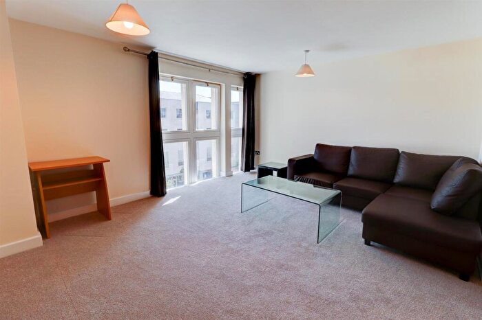 2 Bedroom Flat To Rent In Bedford Street, Leamington Spa, CV32