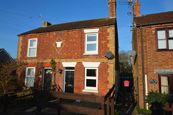 2 Bedroom Semi Detached House For Sale In Peterborough Road, Crowland, Peterborough, PE6