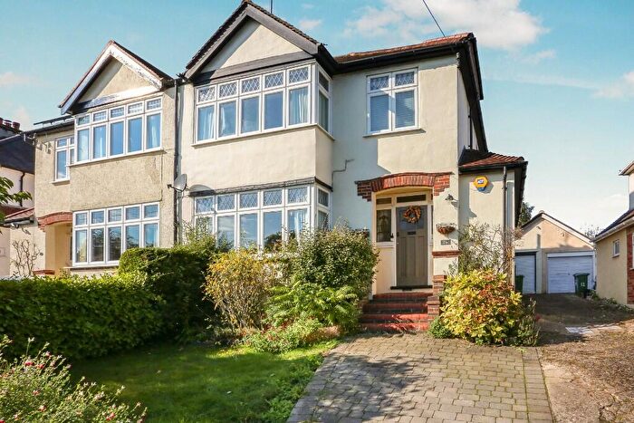 3 Bedroom Semi-Detached House To Rent In Pine Walk, Banstead, SM7