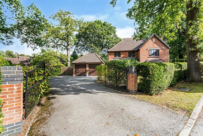 5 Bedroom Detached House For Sale In The Spinney, Harlow Wood, Mansfield, NG18