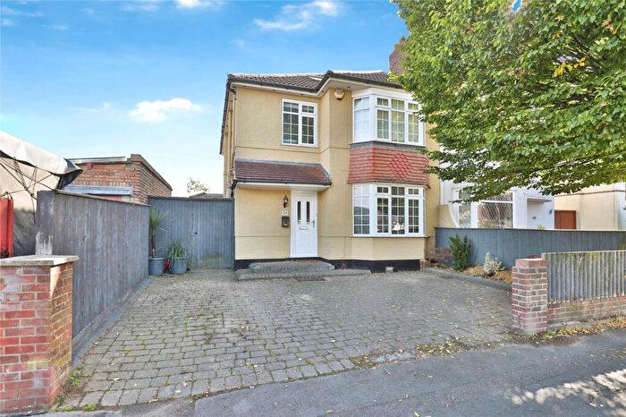 5 Bedroom Semi Detached House For Sale In Claremont Avenue, Moordown, Bournemouth, Dorset, BH9