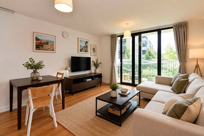 1 Bedroom Flat For Sale In Fairmont House, Canada Water, SE16