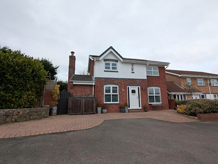 4 Bedroom Detached House For Sale In Lilburn Close, Chester Le Street, DH2