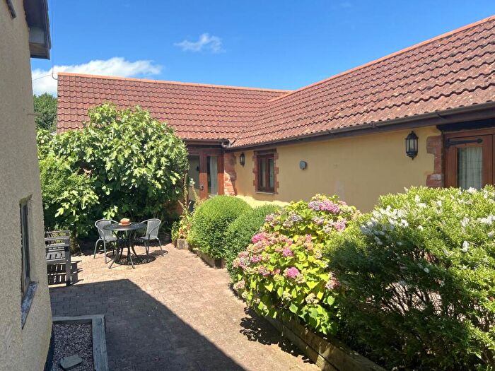 1 Bedroom Detached Bungalow For Sale In Lower Town, Sampford Peverell, Tiverton, EX16