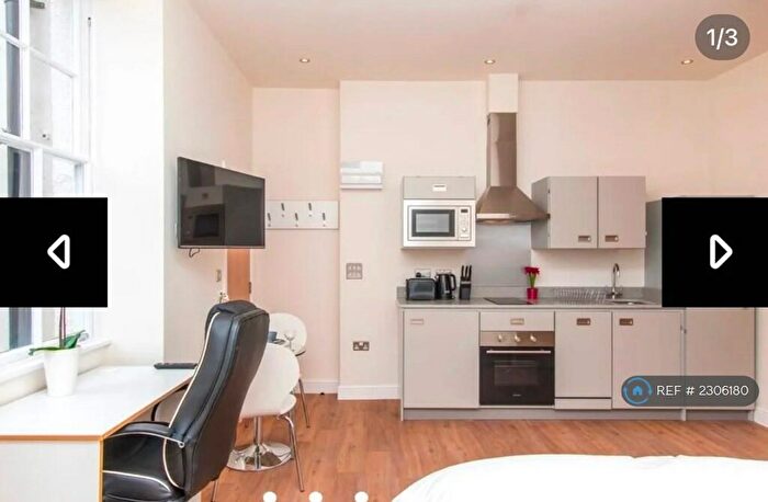 Studio To Rent In Park Street, Bristol, BS1