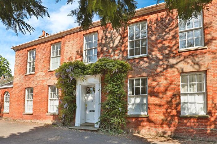 2 Bedroom Apartment For Sale In Hall Close, Fakenham, NR21