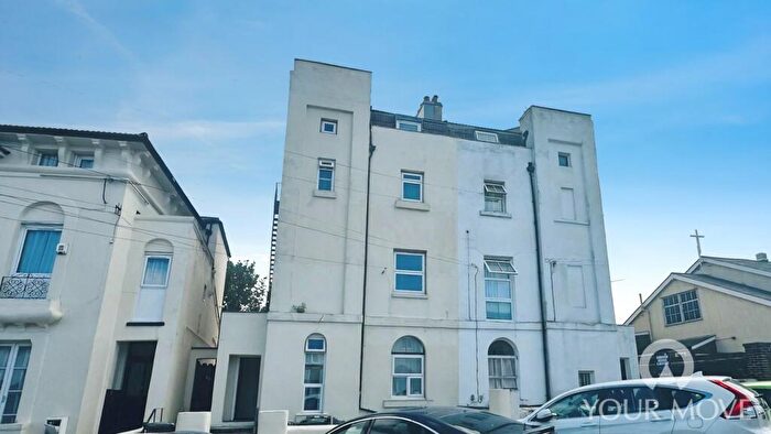 1 Bedroom Flat To Rent In B Pier Road, Northfleet, Gravesend, Kent, DA11