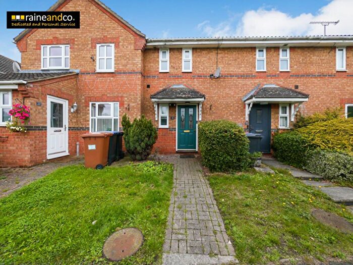 1 Bedroom Terraced House For Sale In Cooks Way, Hatfield, AL10