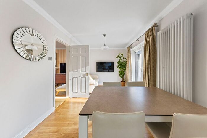 4 Bedroom Detached House For Sale In Pendle Gardens, Culcheth, WA3 - Photo 11