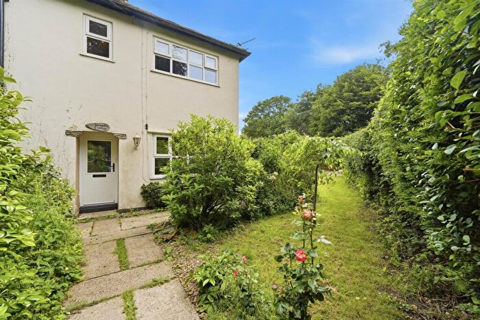 3 Bedroom Semi-Detached House For Sale In Mill Lane, Adlington, Macclesfield, SK10