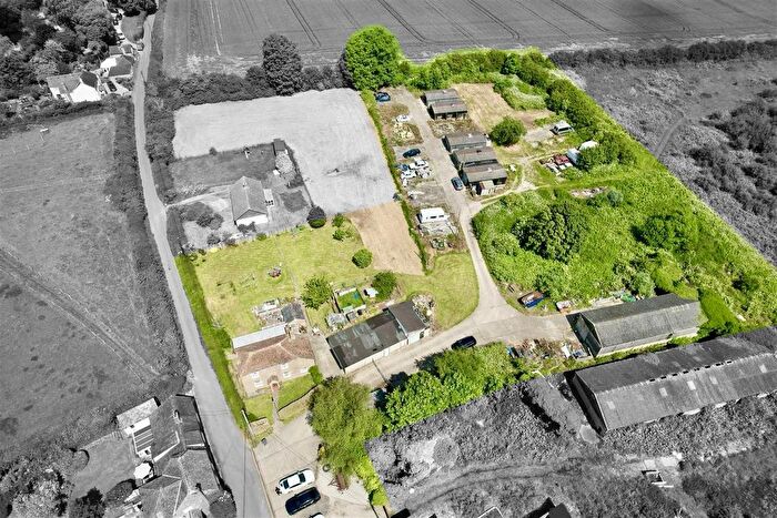 4 Bedroom Detached House For Sale In Mercers Farm, The Street, Finglesham, Deal, CT14