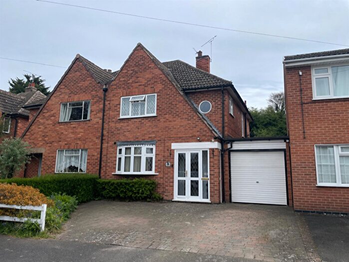 3 Bedroom House For Sale In Chiltern Avenue, Cosby, Leicester, LE9