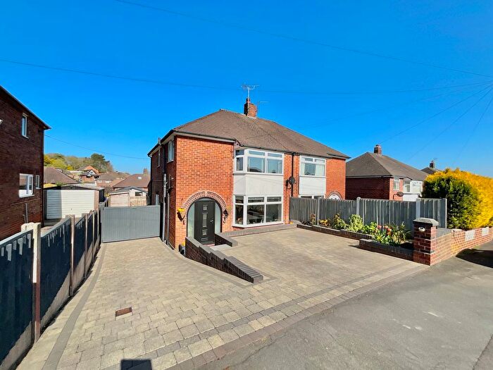 3 Bedroom Semi-Detached House For Sale In Coupe Drive, Stoke-On-Trent, ST3