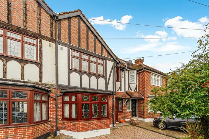 3 Bedroom House To Rent In Kingsbridge Road, Morden, SM4