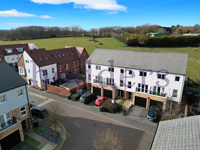 4 Bedroom Terraced House To Rent In Hawker Drive, Addlestone, Surrey, KT15