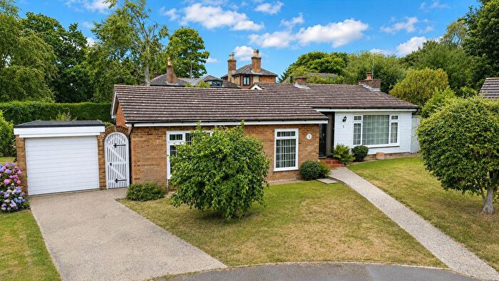 3 Bedroom Detached Bungalow For Sale In North Ridge, Northiam, TN31