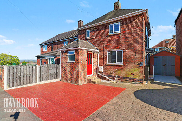 3 Bedroom Semi Detached House For Sale In Birley Moor Avenue, Sheffield, S12