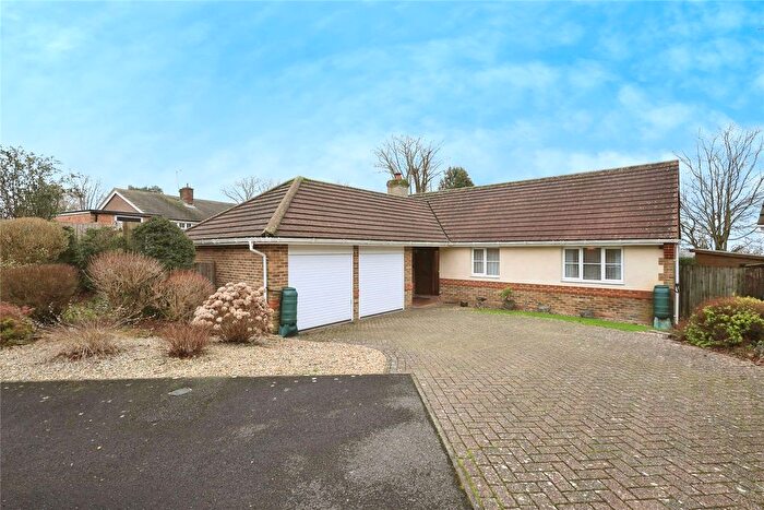 3 Bedroom Bungalow For Sale In Littlewood Lane, Buxted, Uckfield, East Sussex, TN22