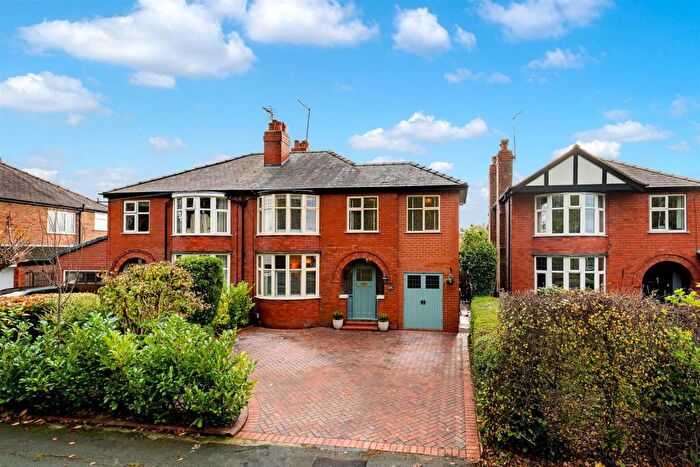 3 Bedroom Semi Detached House For Sale In Beach Road, Hartford, Northwich, CW8