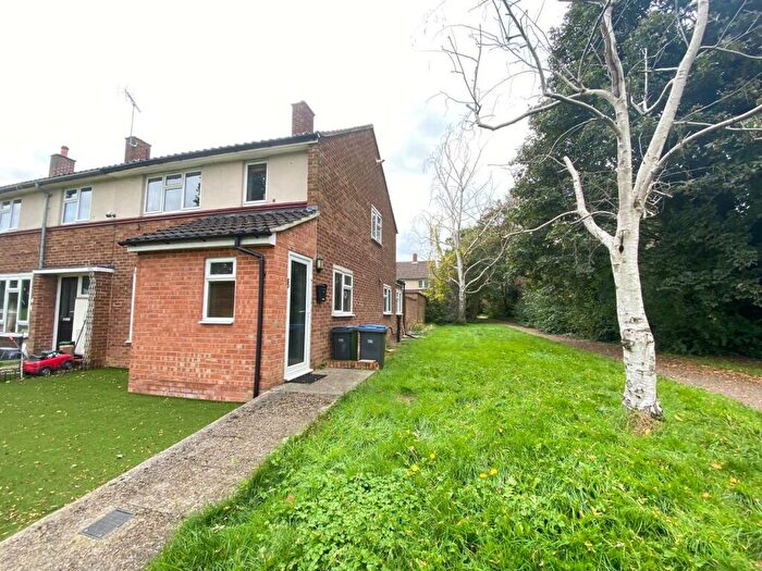 2 Bedroom House To Rent In Fesants Croft, Harlow, CM20