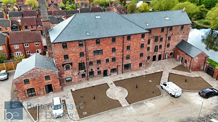 3 Bedroom Flat For Sale In The Old Mill, Mills Drive, Farndon Road, Newark, NG24