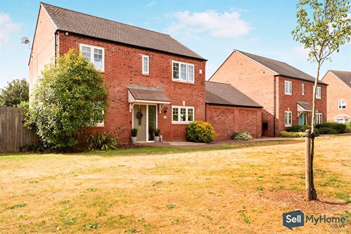 4 Bedroom Detached House For Sale In Mill Hill Wood Way, Ibstock, LE67