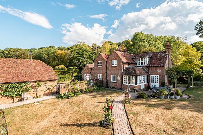 4 Bedroom Detached House For Sale In Harbourne Lane, Tenterden, TN30