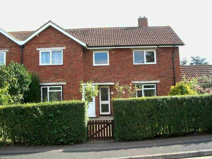 2 Bedroom Flat To Rent In Beech Road, East Malling, West Malling, Kent, ME19