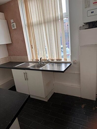 1 Bedroom Flat To Rent In City Road, Walton, Walton, L4