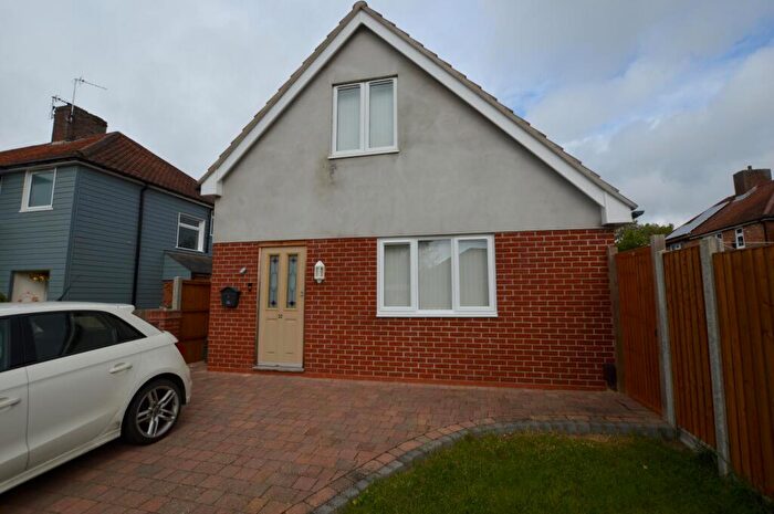 1 Bedroom Detached House To Rent In Hastings Road, Prettgate, CO3