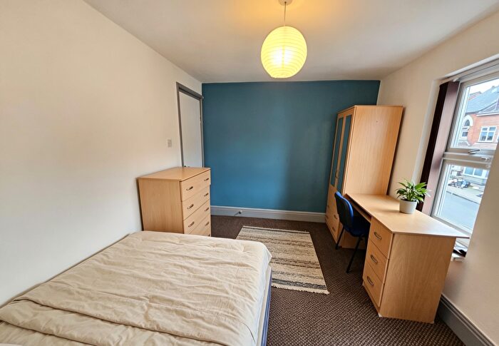 1 Bedroom Terraced House To Rent In Lime Avenue, Birmingham, B29