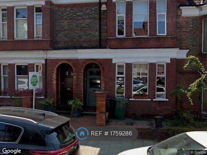 4 Bedroom Terraced House To Rent In Cricklade Avenue, London, SW2